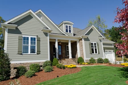 3 reasons to paint home exterior this summer