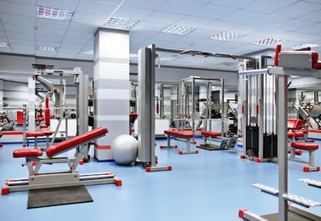 Feel the burn with these effective gym room colors